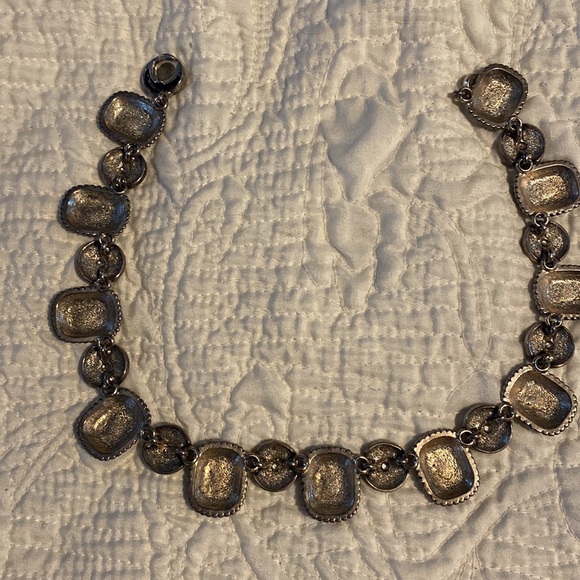 Mother of Pearl Choker - Picture 3 of 5